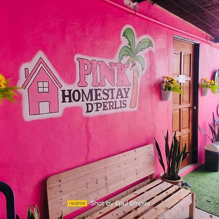 Pink Homestay D'Perlis Kangar Eksteriør billede