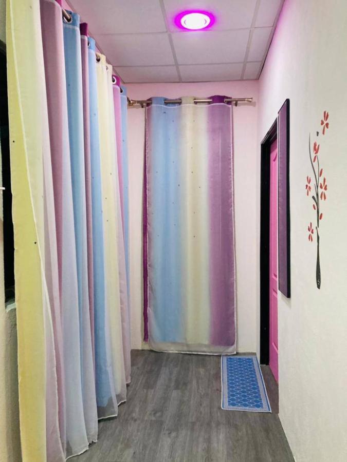 Pink Homestay D'Perlis Kangar Eksteriør billede